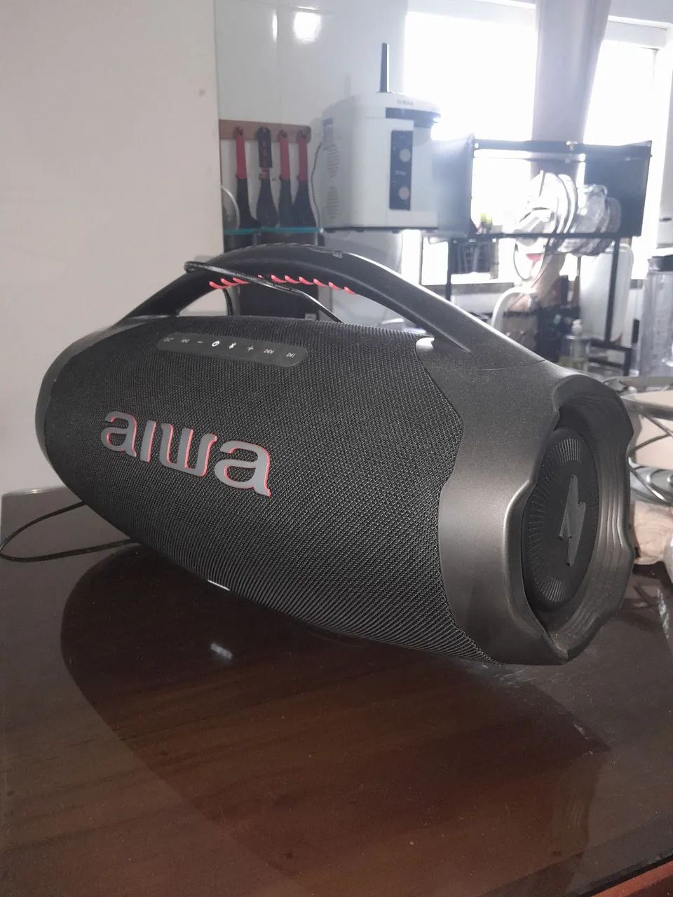 Bombox Aiwa 200 w, nova  - Foto 3