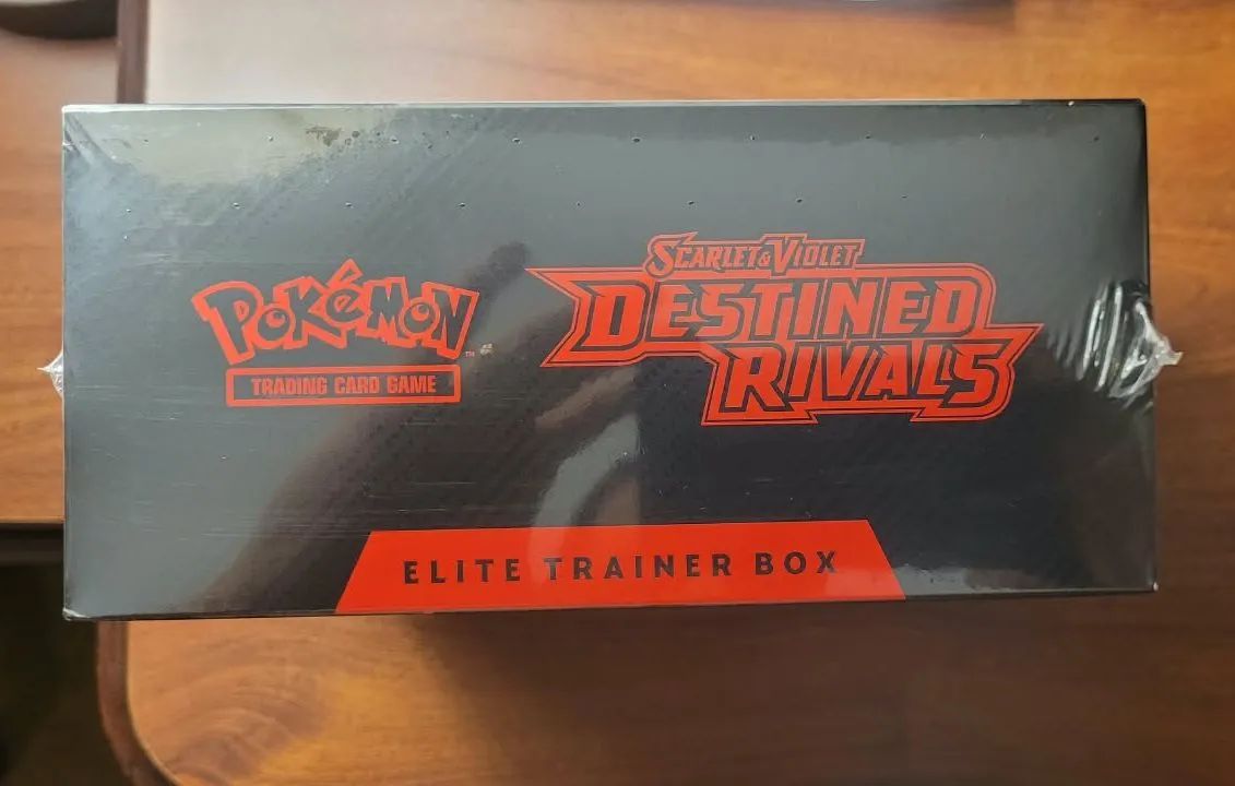Pokemon ETB Destined Rivals ING Lacrada - Foto 3