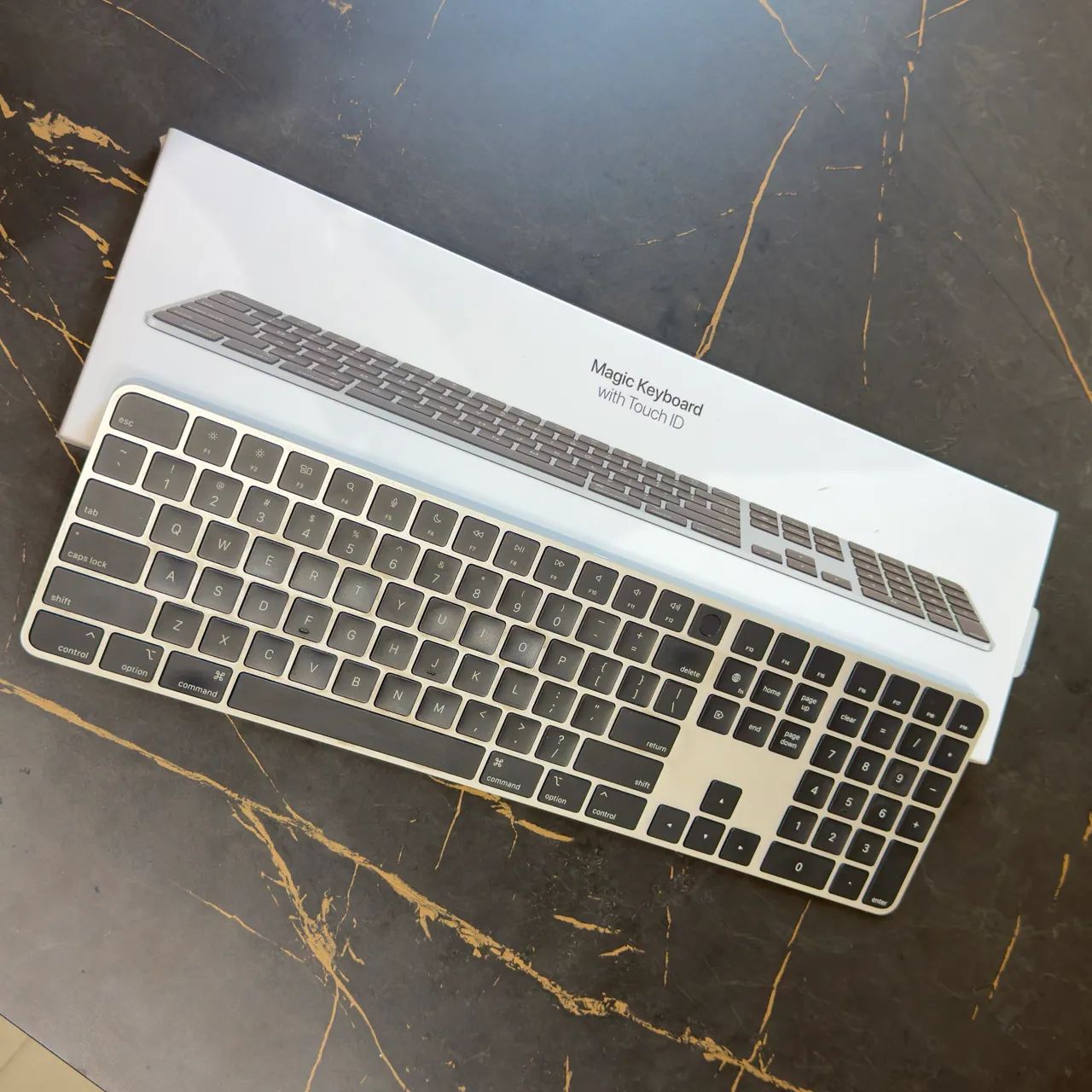 VENDO TECLADO MAGIC KEYBOARD COM TOUCH - Foto 3