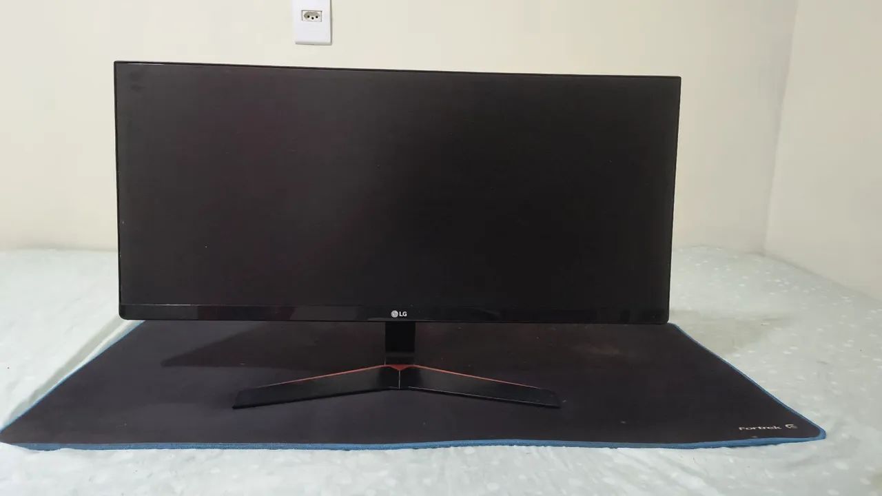 Monitor Widescreen LG Gamer 29 polegadas Amoled 
