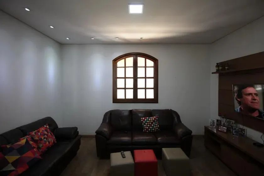 Casa à Venda - Floramar, 4 Quartos, 360 m2 - Foto 5