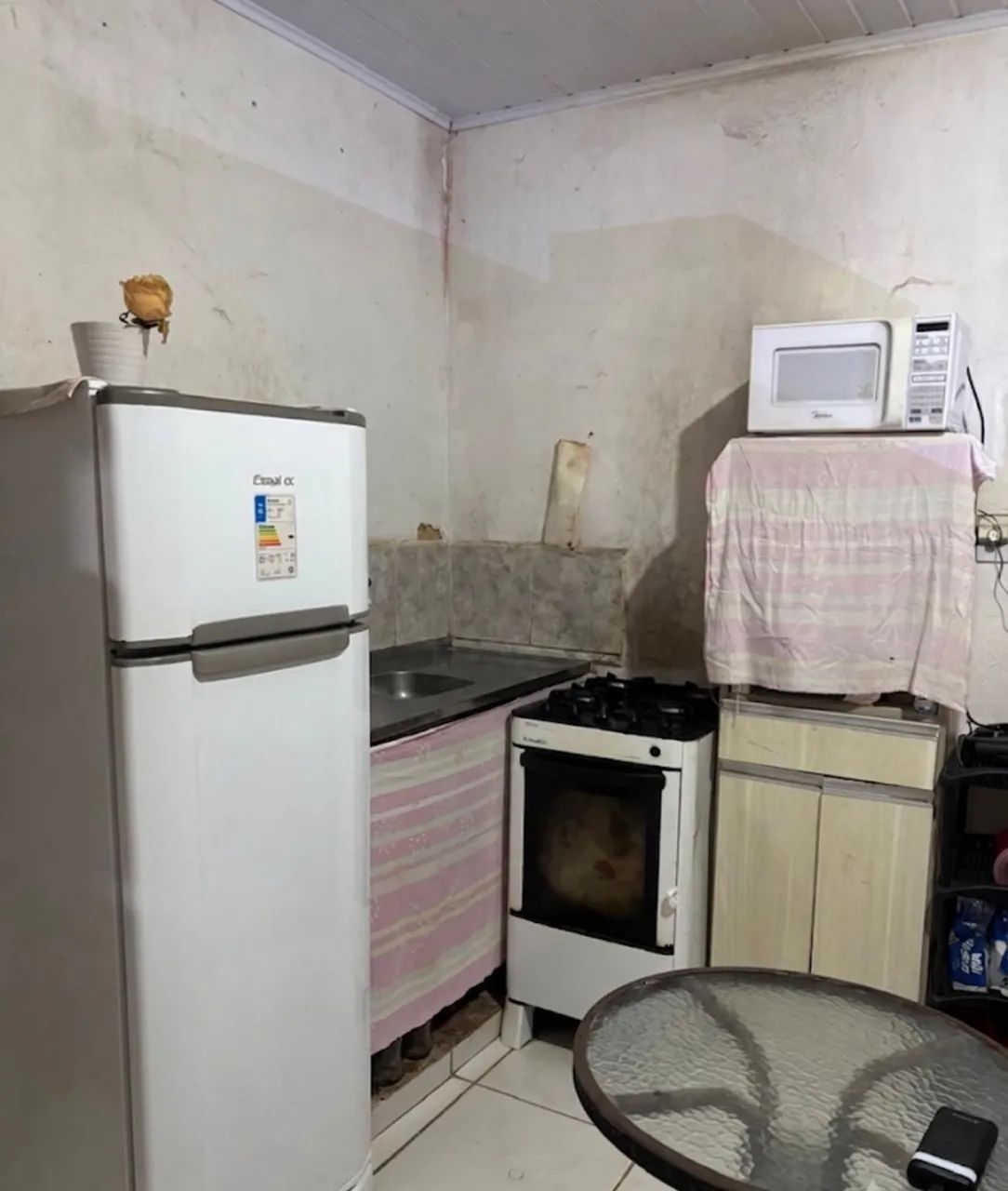 Vende-se casa em vila!!