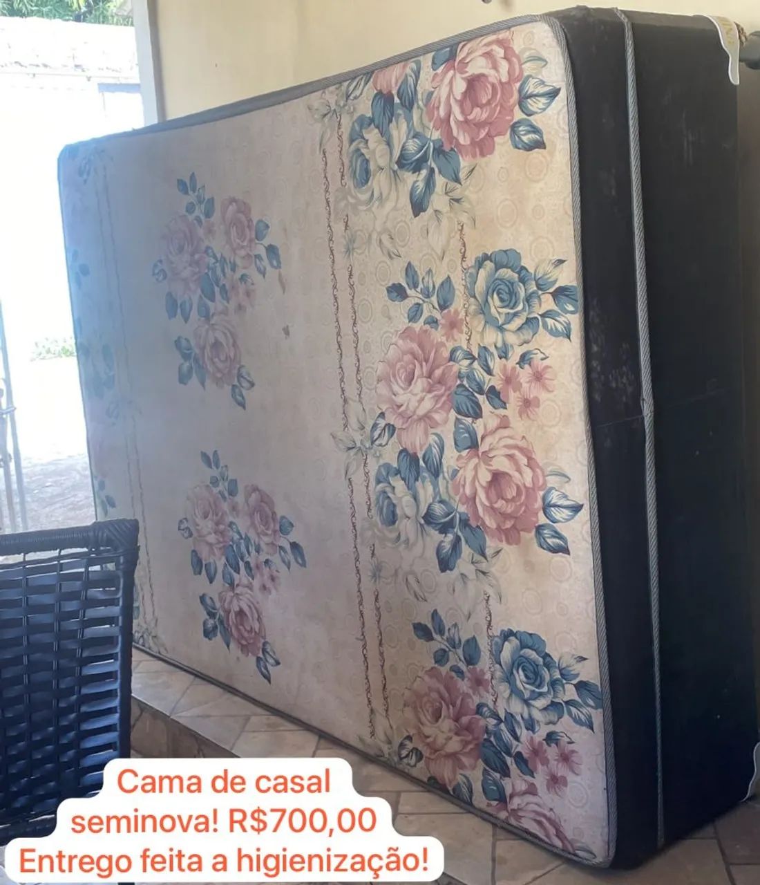 Vendo cama semi-nova 
