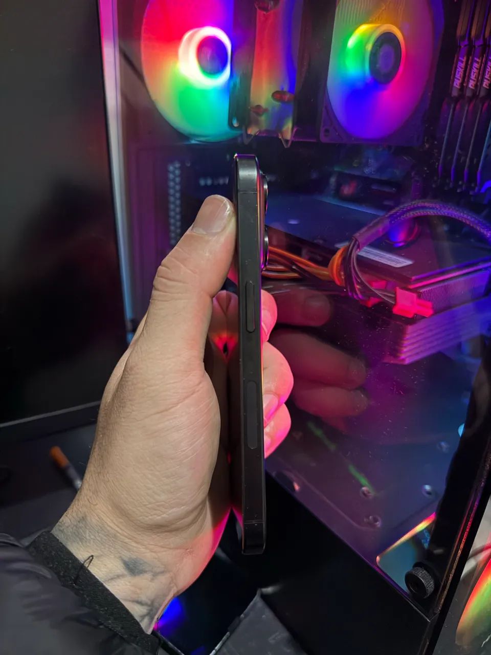iPhone 15 pro 128gb - Foto 4