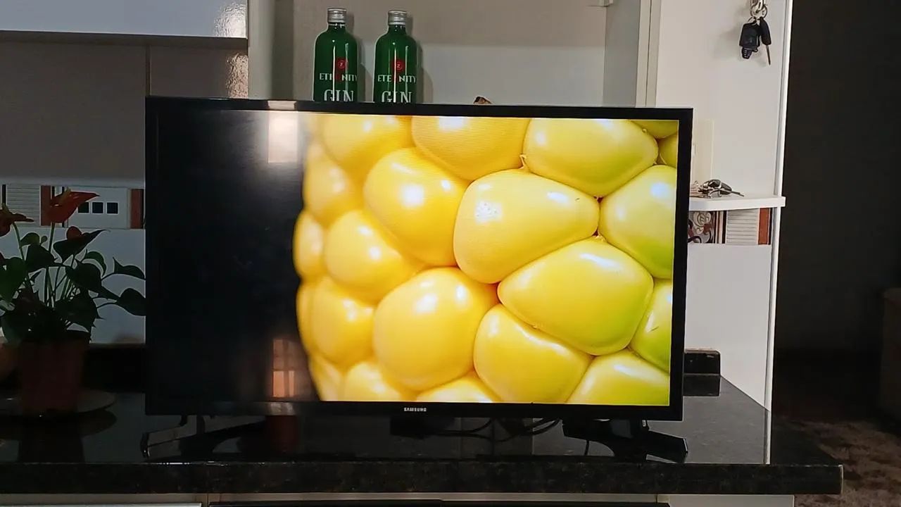 Tv smart 32 polegadas Samsung tizen fullhd - Foto 2