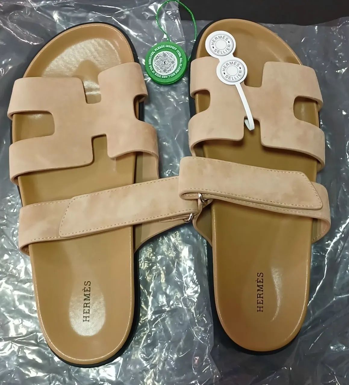 Chinelo Hermes paris