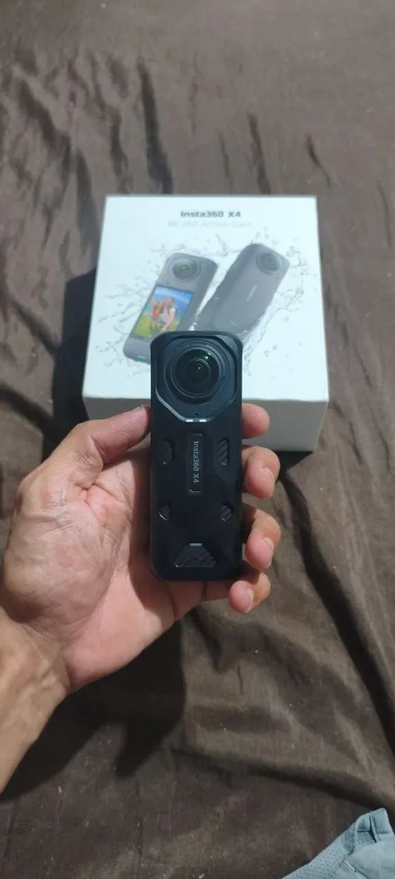 Insta 360 X4 - Foto 3