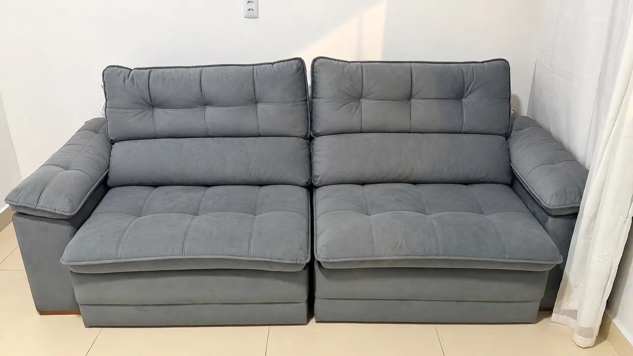 Sofá retrátil premium