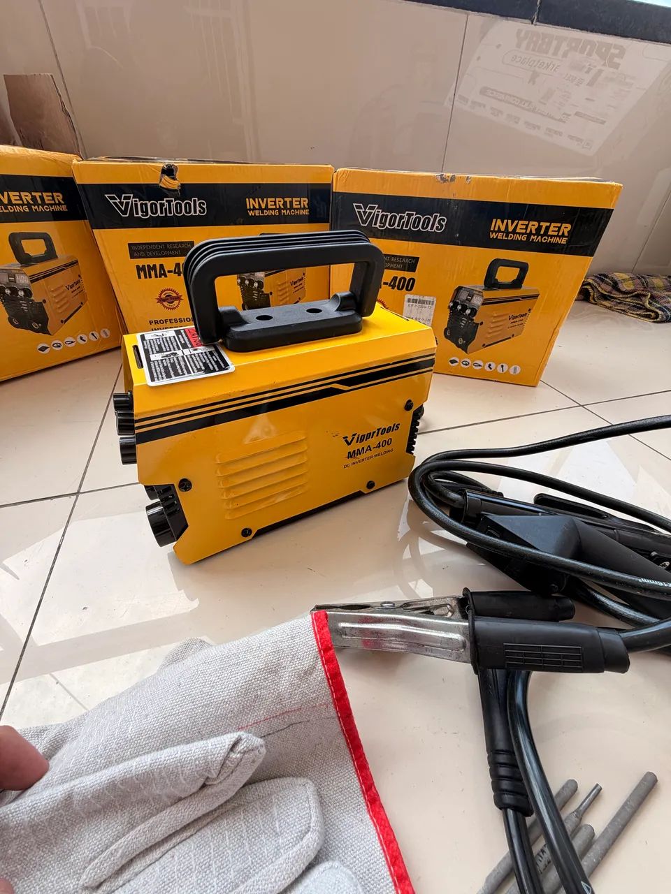 Máquina de Solda 400A com Kit Nova na Caixa - Foto 3