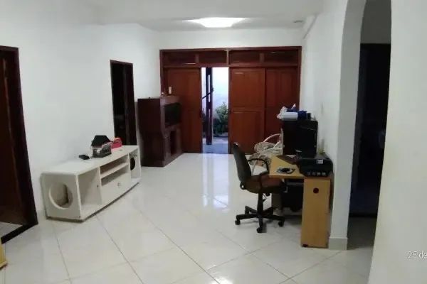 Vendo em São Pedro Com Piscina - Foto 5