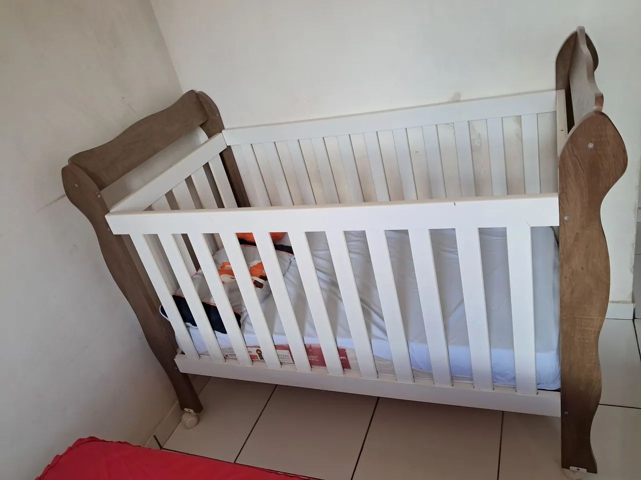 Berço com colchão ortobom