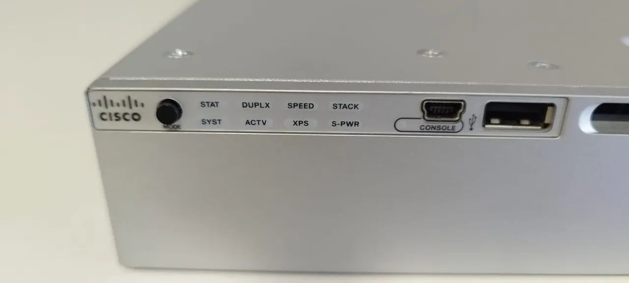 Switch Cisco WS-C3850-24T-S v07 - Foto 3