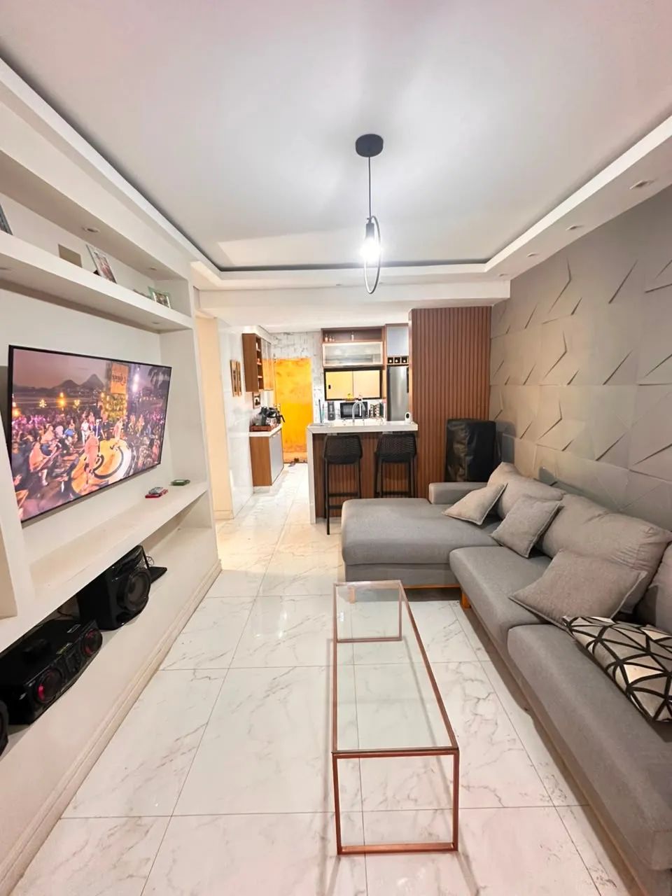 Excelente casa linear de 2 quartos no bairro Leandro em Itaguaí