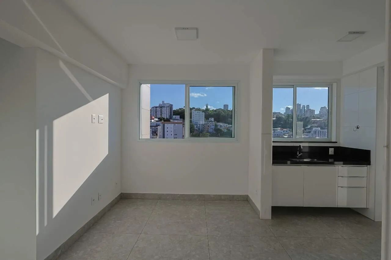 Apartamento de 2 suítes para alugar no Vila Paris! - Foto 3