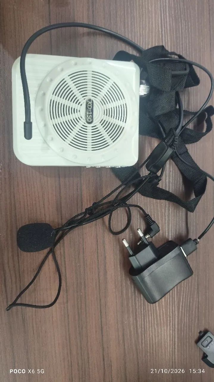 Microfone com auto falante 