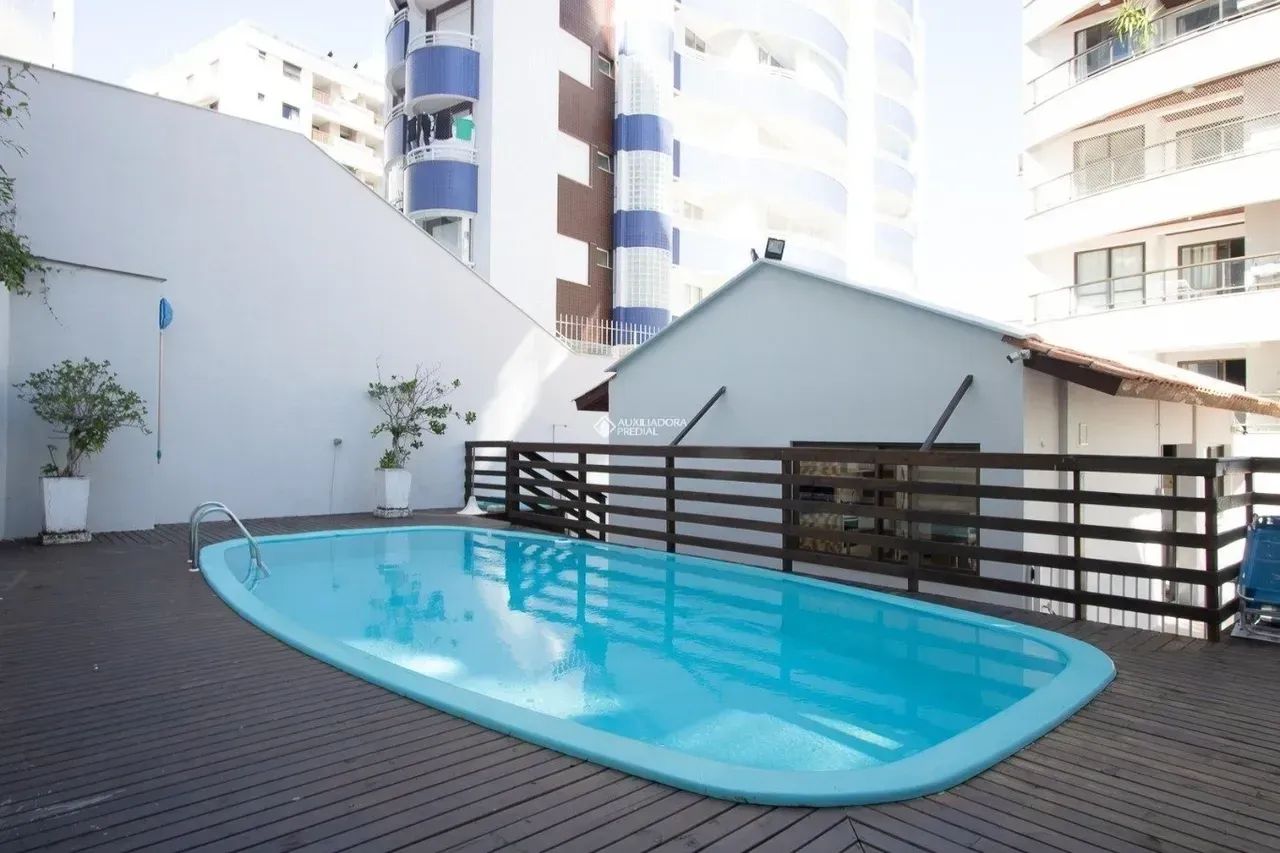 Imóvel para aluguel com 142 metros quadrados com 3 quartos em Itacorubi - Florianópolis - 