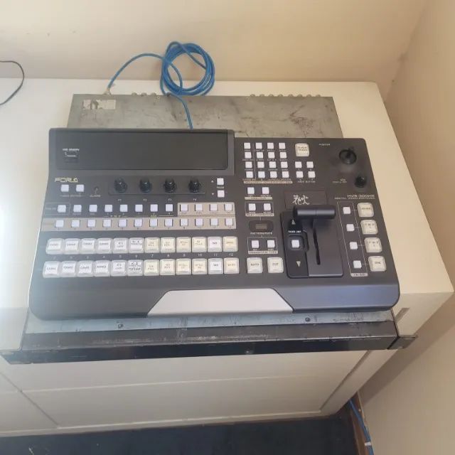 Switcher De Vídeo - Mesa De Corte - For.a Hvs-300hs (Usado)