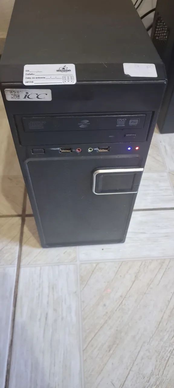 Cpu Computador i3 Funcionando
