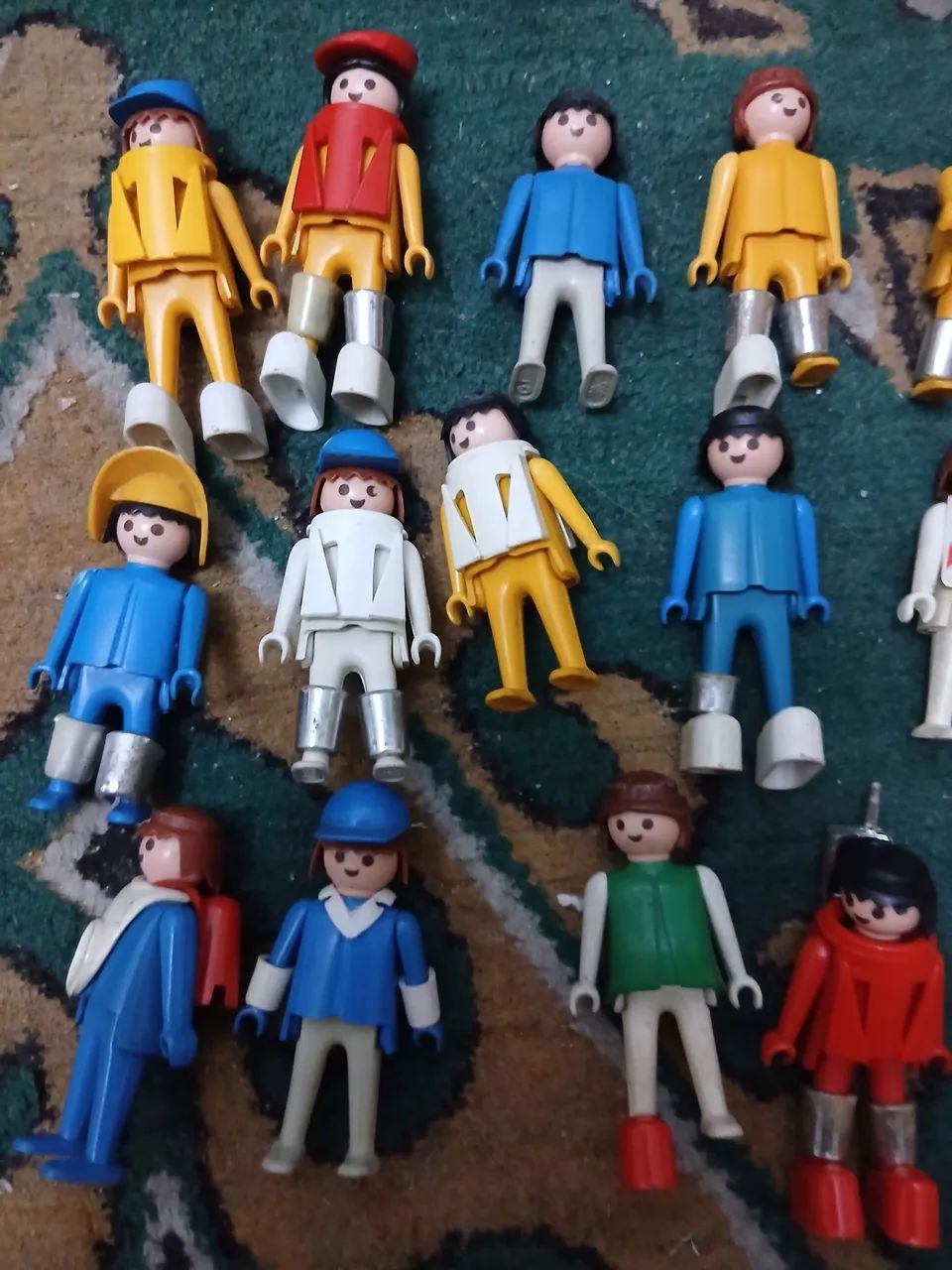 30 Bonecos Playmobil (Décadas de 70/80) - Foto 2