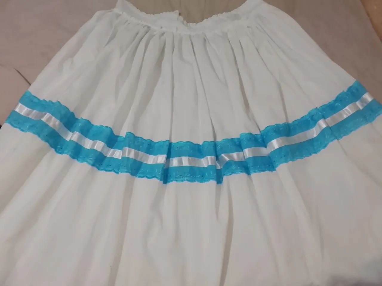Saia branca com azul. Para umbanda e candomblé. - Foto 2