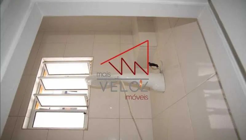 Kitnet/Conjugado - / Residencial / Centro