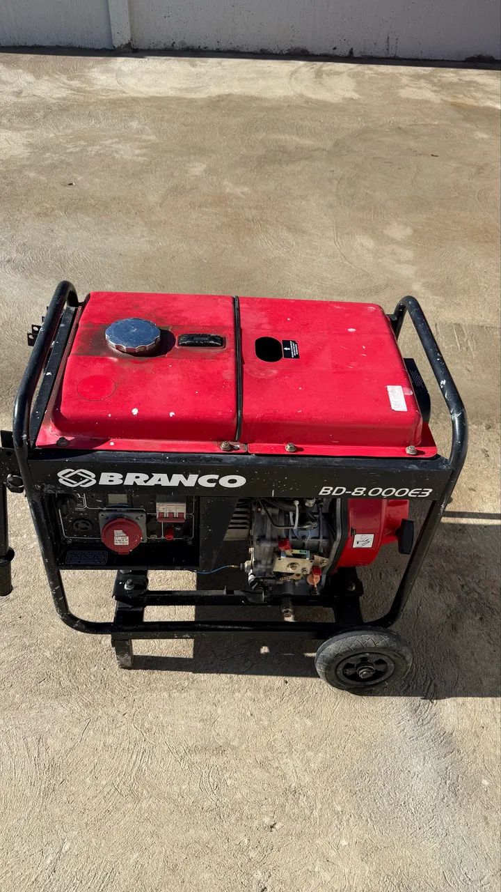 Gerador de Energia Branco BD-8000E3 - Diesel 13 CV - 8 kVA - Trifásico 380 V / 220 V - Foto 2