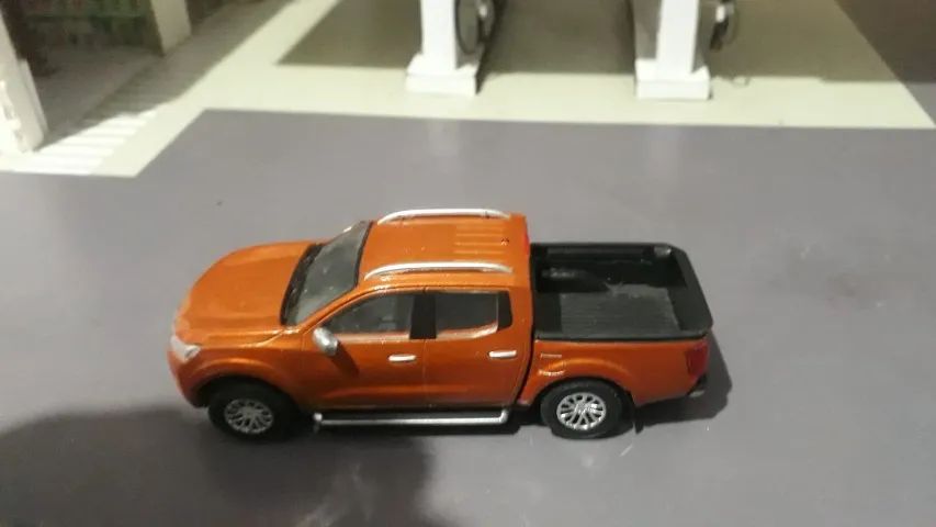 Miniatura Pick  up  Nissan  Frontier  1/43 - Foto 3