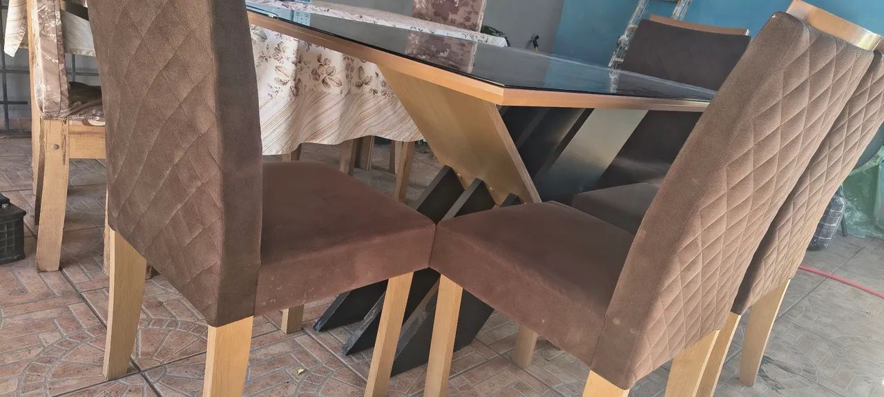 Mesa com 6 cadeiras - Foto 2