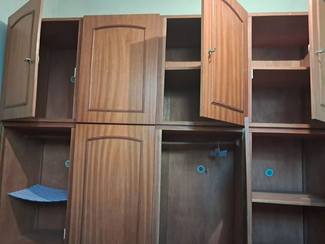 Armário dúplex, cama de solteiro e estante - Foto 3
