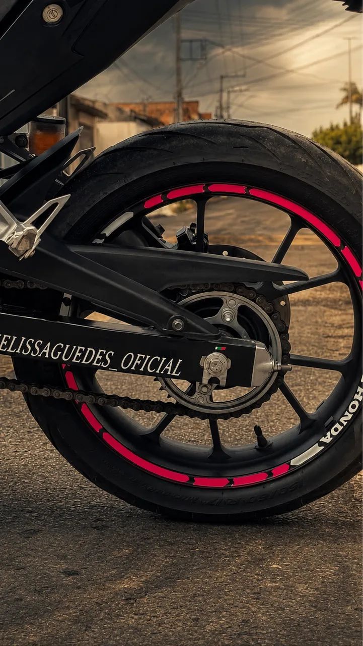 CB300F