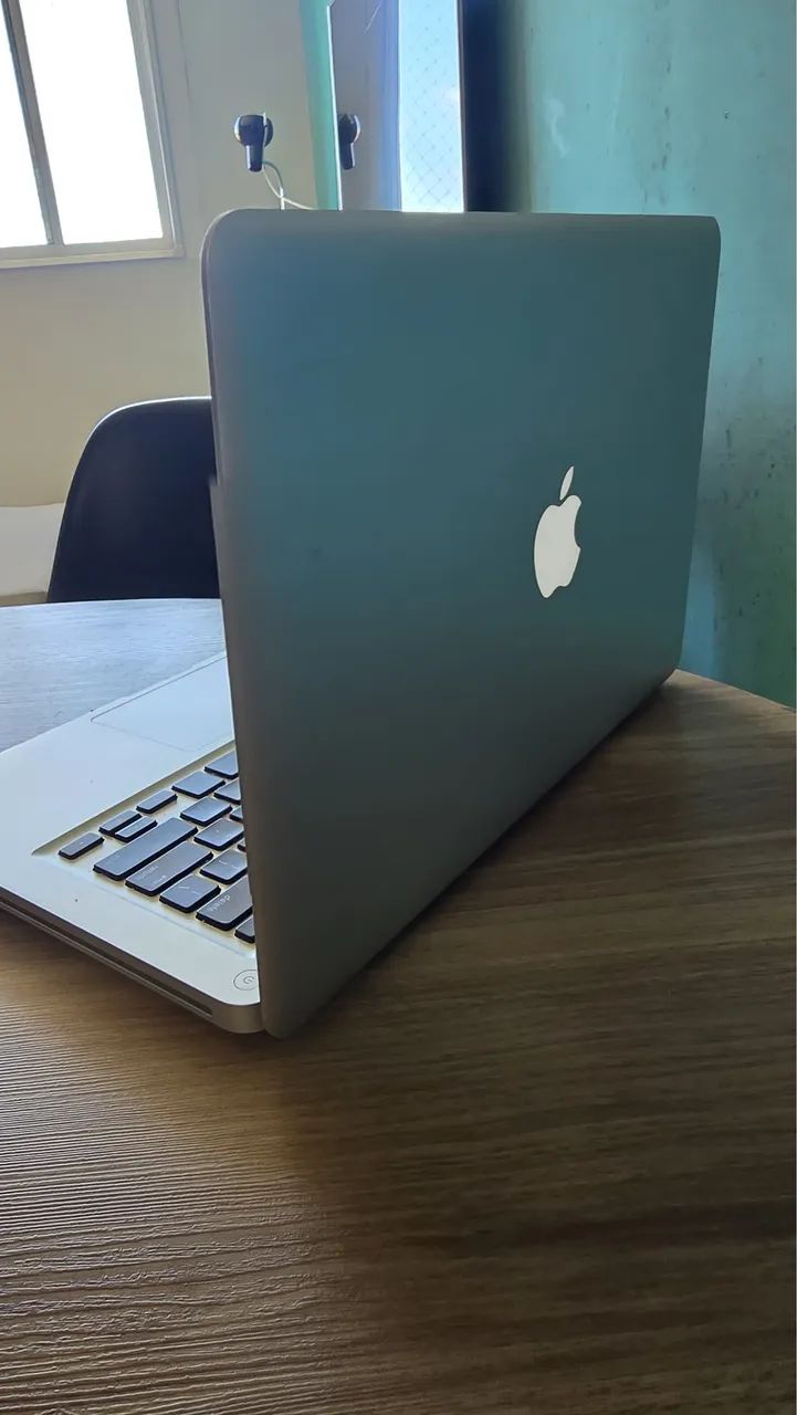 Preço p/ vender hoje! MacBook Pro Mid 2012 i5 | SSD 1TB - Foto 2