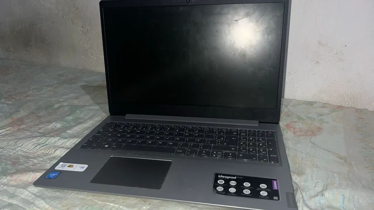 Notebook em ótimo estado perfeito para estudos 
