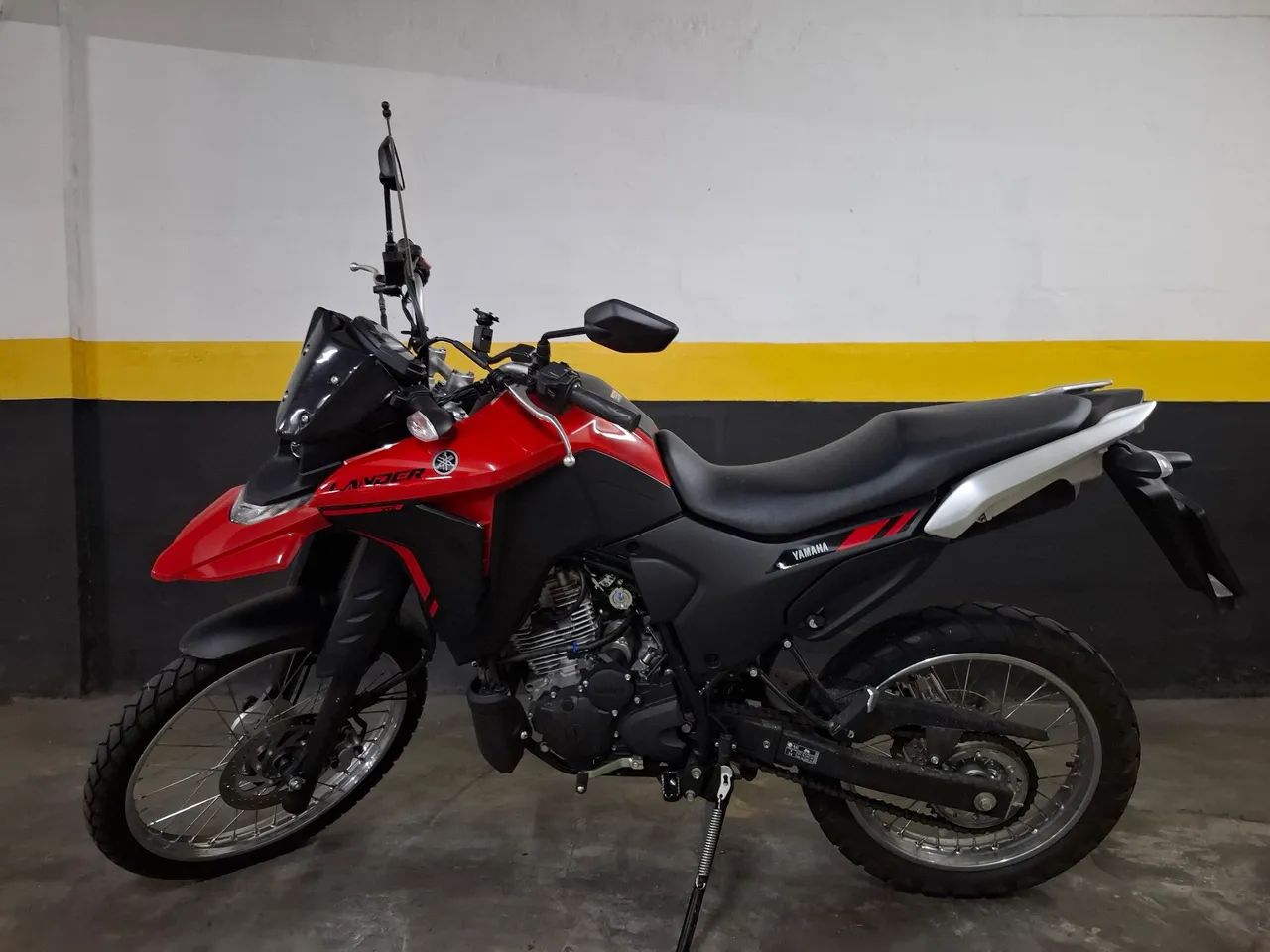Lander impecável 