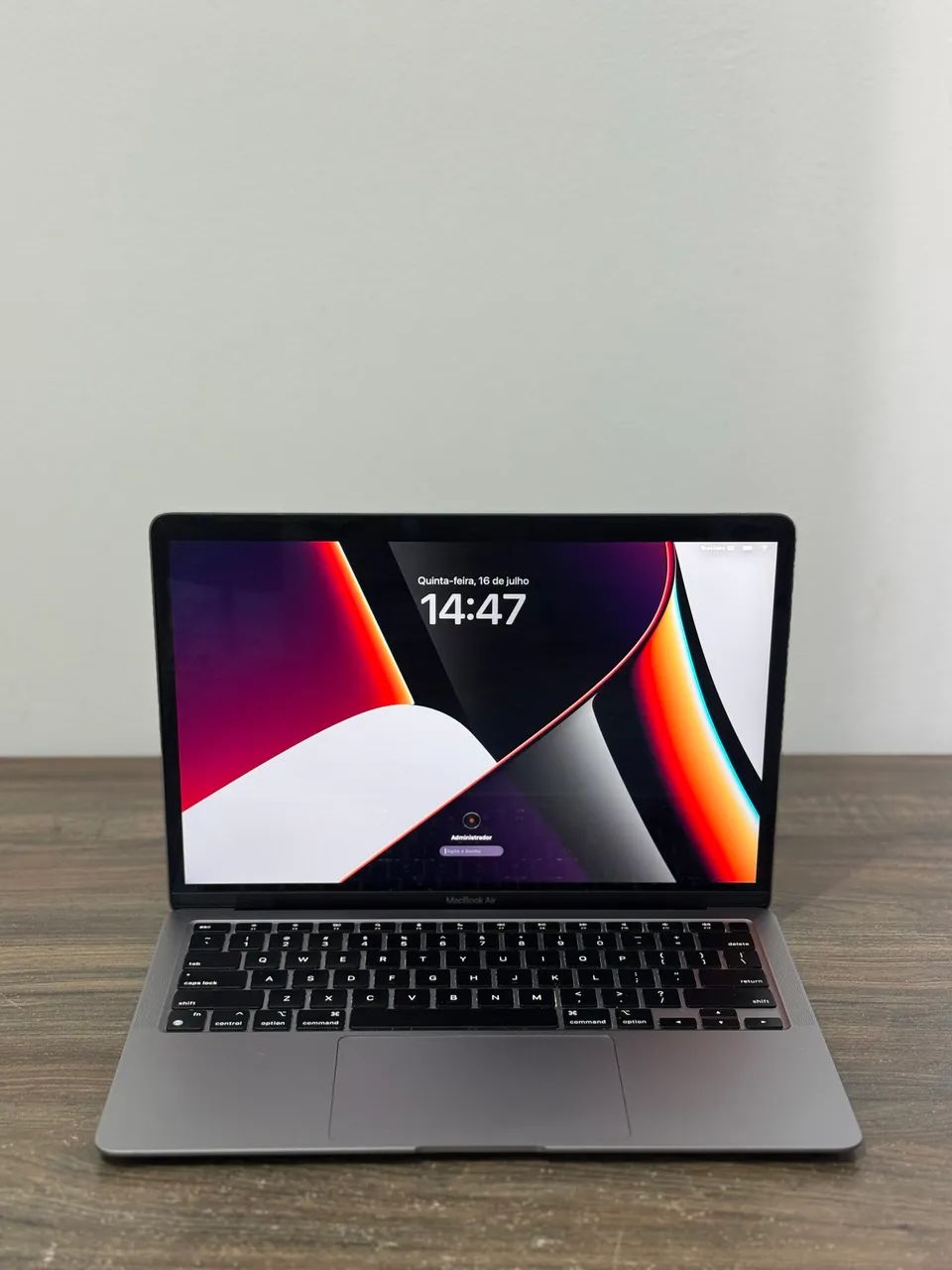 MacBook Air M1 (2020) - Excelente estado