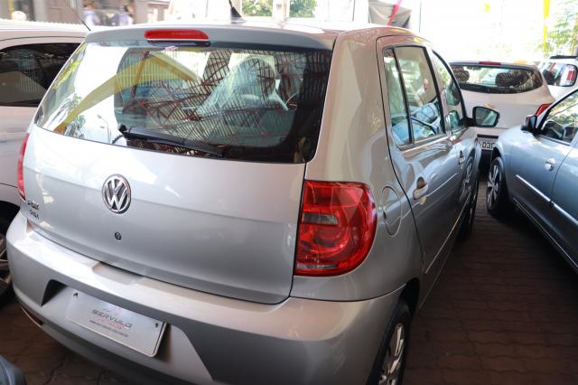VOLKSWAGEN FOX 2011/2012 1.0 MI 8V FLEX 4P MANUAL - Foto 5