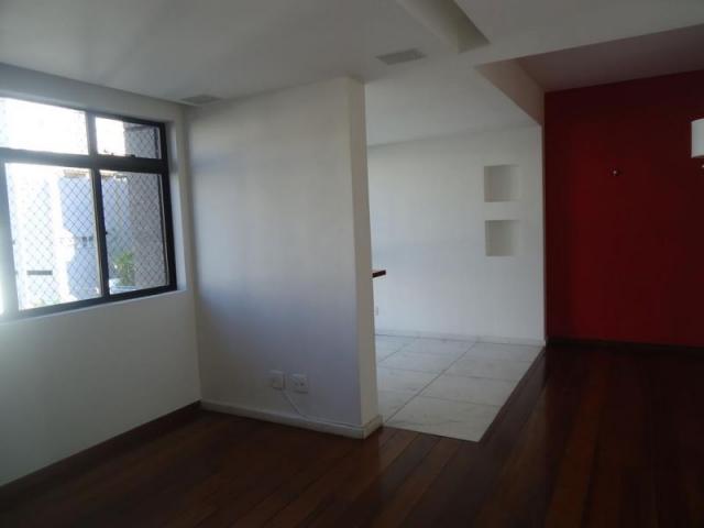 Oportunidade: apartamento 3 quartos, 2 vagas, elevador, lazer e ótima localização. - Foto 2