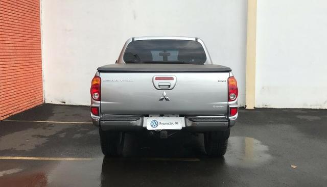 Mitsubishi L200 Triton HPE 3.5 V6 4WD (Flex) (Aut) - Foto 4