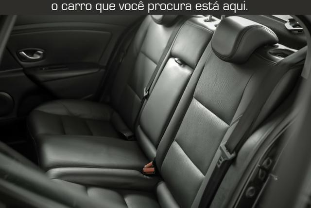 Renault Fluence 2.0 Dynamique Automatico ( Cambio CVT ) - Foto 16
