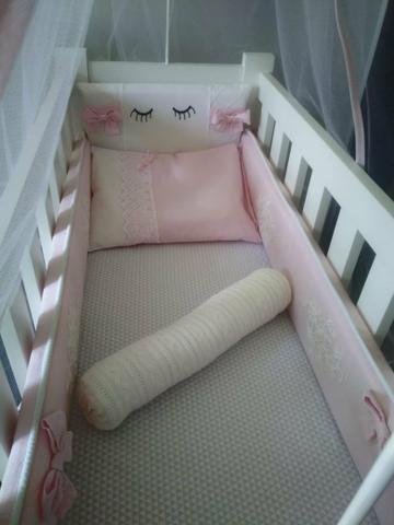 Vendo mini berço com enxoval - Foto 4