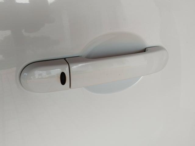 NISSAN Livina XGear 1.8 Aut. Flex 14/14 TOP! - Foto 14