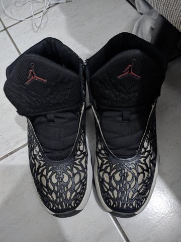 Vendo basketeira da jordan original - Foto 3