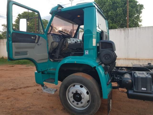Caminhão volkswagen 13170 4x2 ano 2000 /6 cc cummins - Foto 8