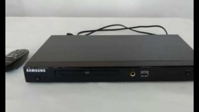 Vendo celular e dvd Samsung com entrada pra pren drive - Foto 3
