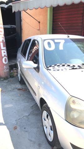 Clio 2007 muito novo e barato - Foto 4