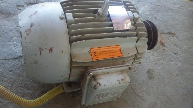 Motor trifásico - Foto 2