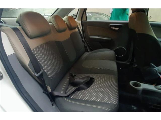 Fiat Grand Siena 1.6 MPI Essence 16V Flex 4P Automatizado 2016 - Foto 7