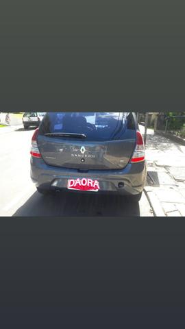 Carro Renault sandero - Foto 4