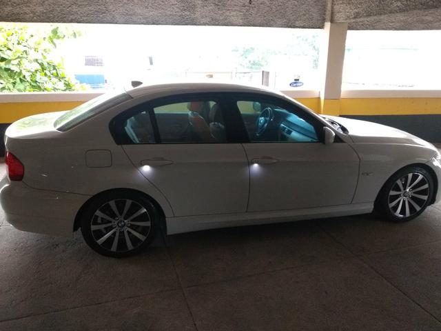 BMW 320i - Foto 5