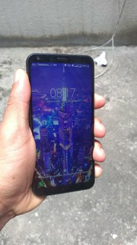 Celular LG Q6 + Plus