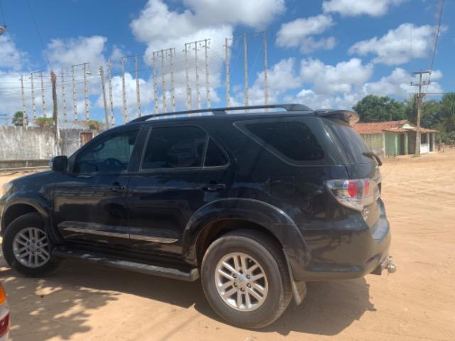 Hilux SW4 12/13 Para exigentes 84.000 km - Foto 2